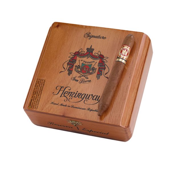 Arturo Fuente Hemingway Signature Sun Grown Natural