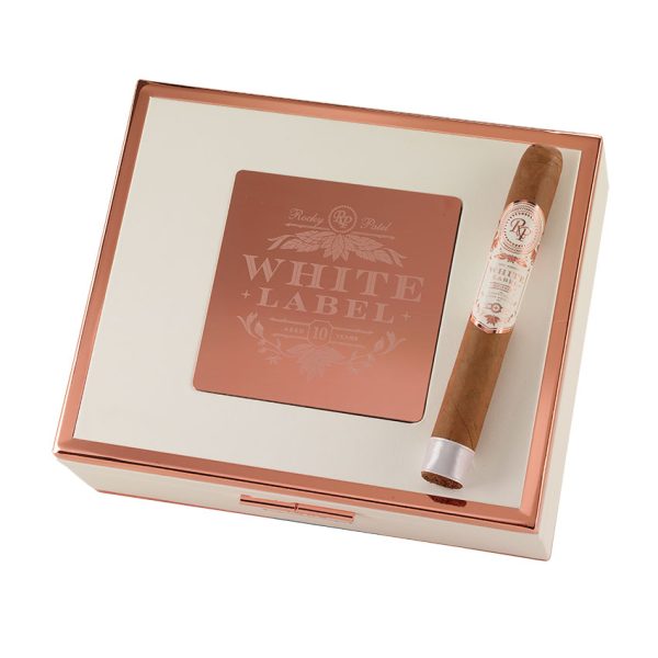 Rocky Patel White Label Toro Natural