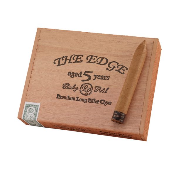 Rocky Patel The Edge Connecticut Torpedo Natural